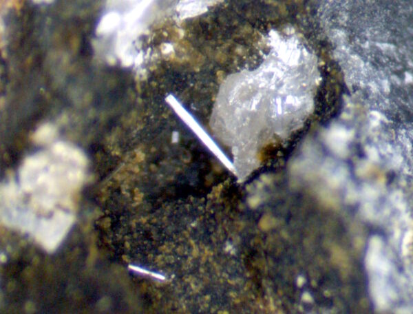 Paralaureonite, phosgenite - Image 9