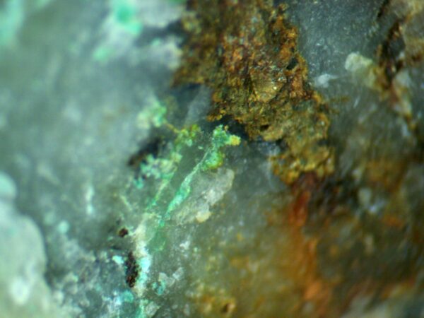 Devilline, posnjakite and brochantite - Image 6