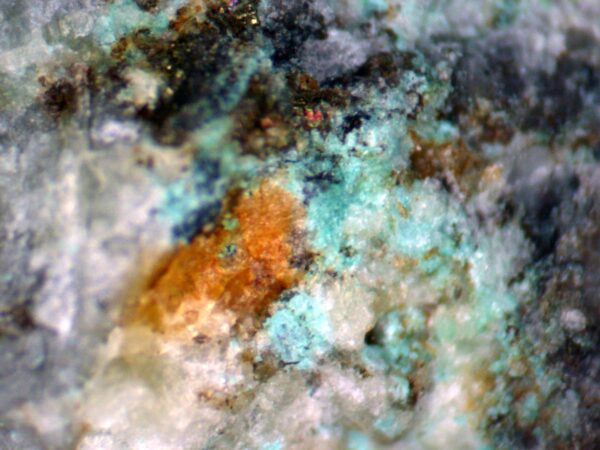 Devilline, posnjakite and brochantite - Image 9