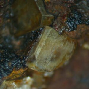 Baryte with goethite