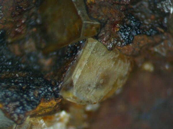 Baryte with goethite