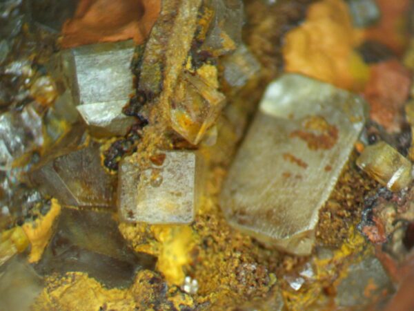 Baryte with goethite