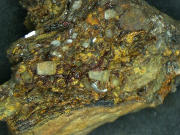 Baryte with goethite - Image 3