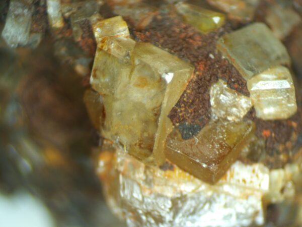 Baryte with goethite