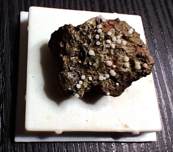 Fluorapatite (Var: Carbonate-rich Fluorapatite)